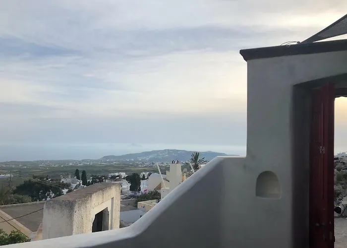 Sweet Nectar With Hot Tub Pýrgos