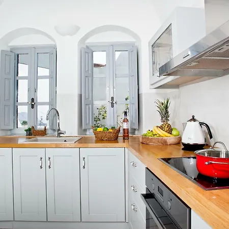 Sweet Nectar With Hot Tub Apartment Pýrgos